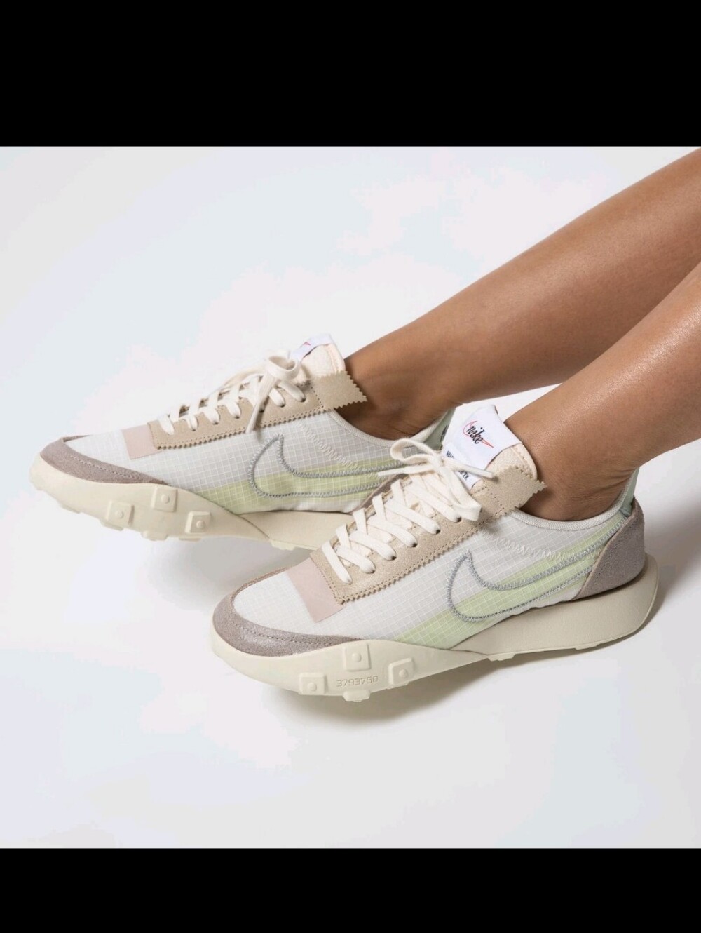Nike Wmns Waffle Racer LX Series QS, Pale/Ivory, Size 9.5, CW1274-100